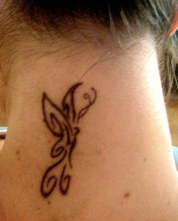 Amazing Black Tribal Tattoo On Neck