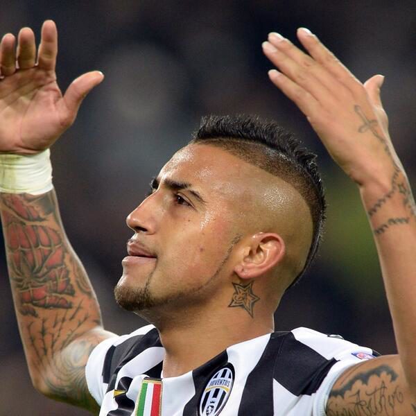 Arturo Vidal Star Tattoo On Neck