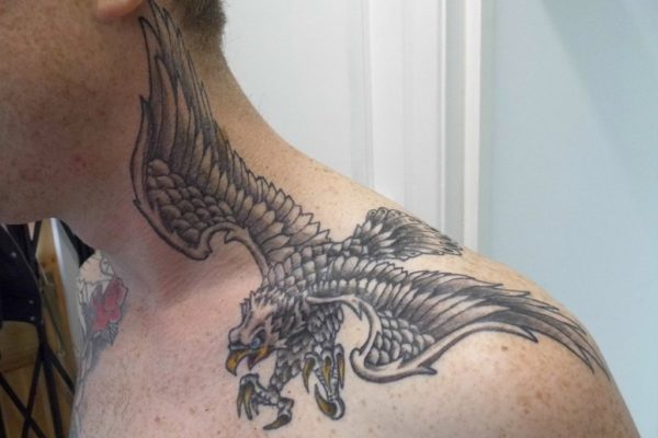 Beautiful Eagle Tattoo On Neck