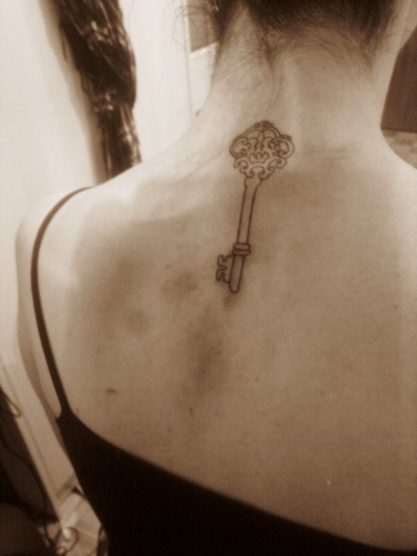 Beautiful Key Tattoo On Neck-nt64