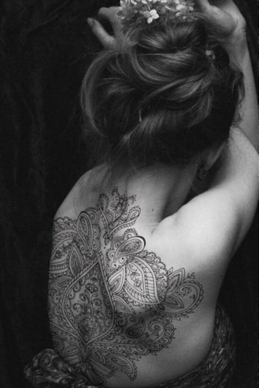 Beautiful Mandala Tattoo On Neck