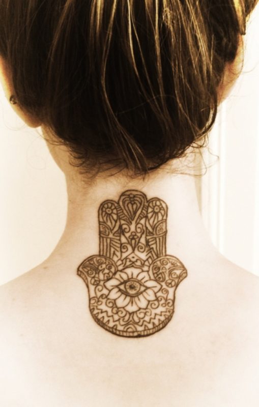 Best Henna Tattoo On Neck Back