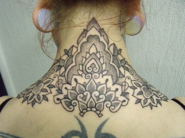 Black Henna Tattoo On Neck