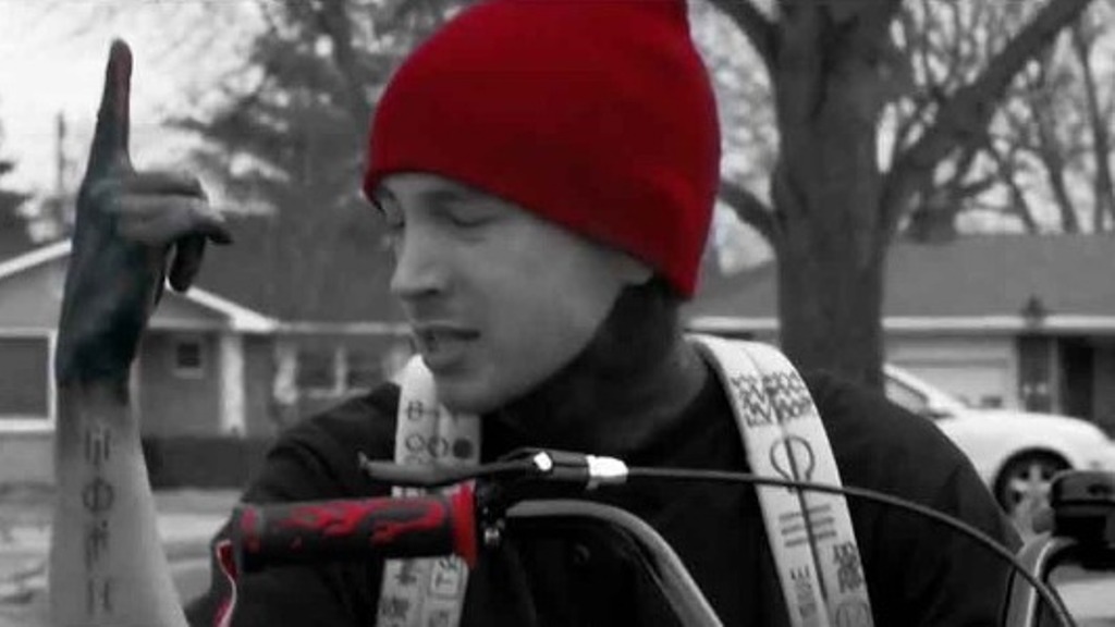 9 Wonderful Tyler Joseph Neck Tattoos.