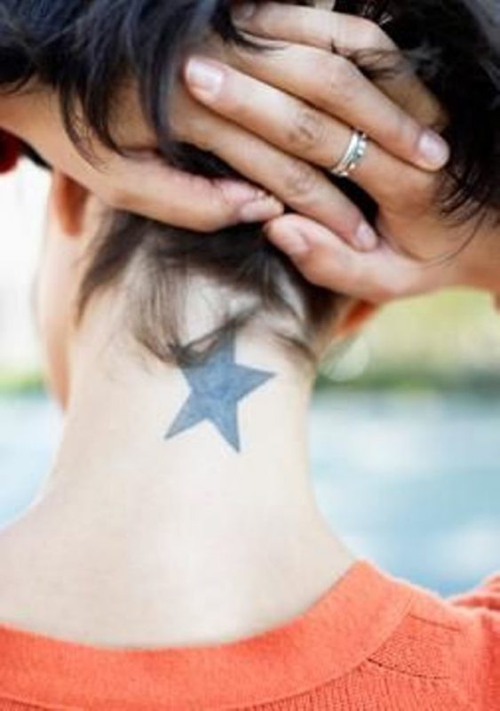 Neck Tattoos For Women-Cute Tattoos For Neck