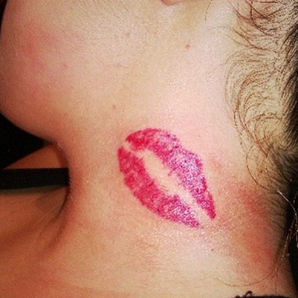 39 Lovely Kiss Neck Tattoos.