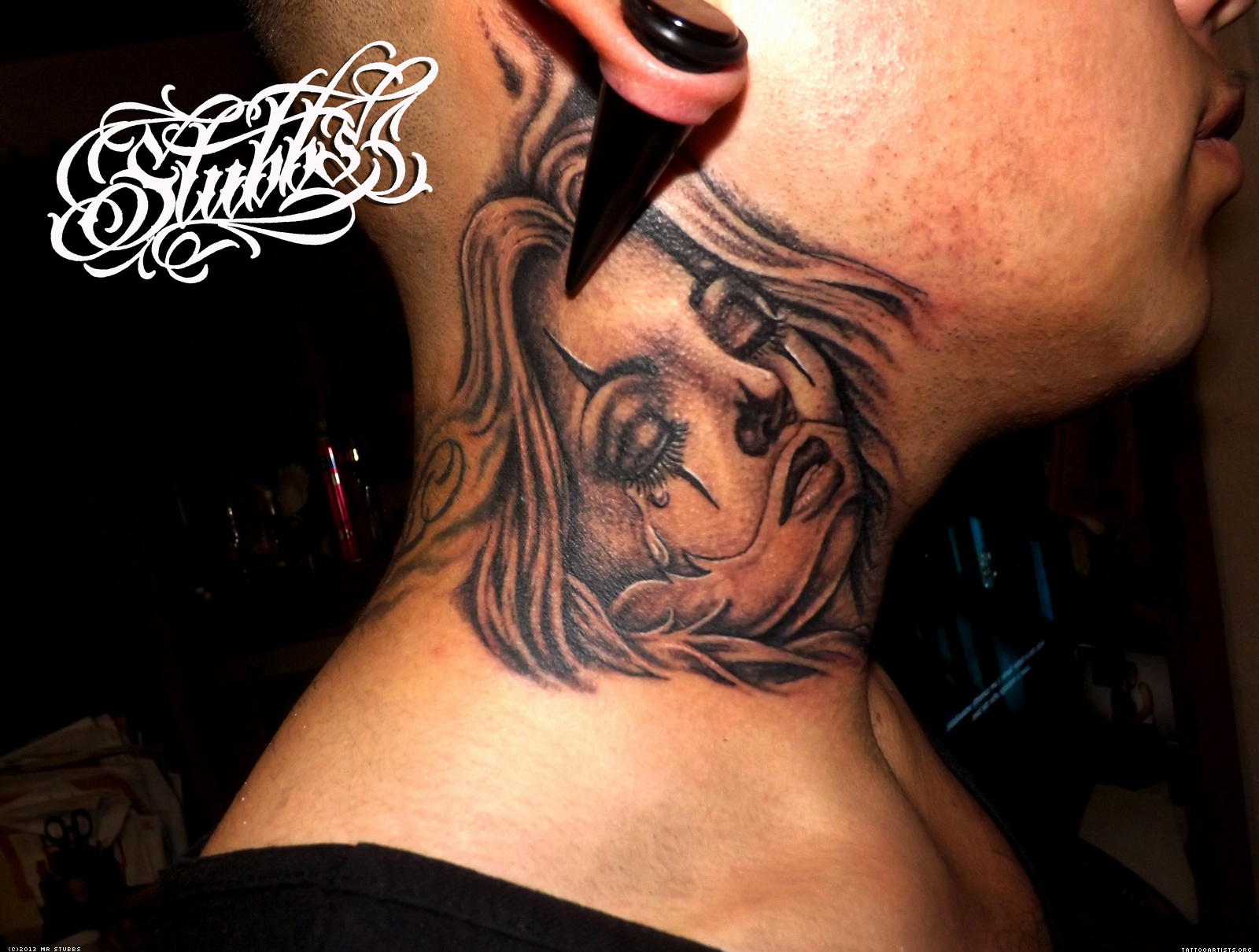 33 Cool Neck Gangster Tattoos.