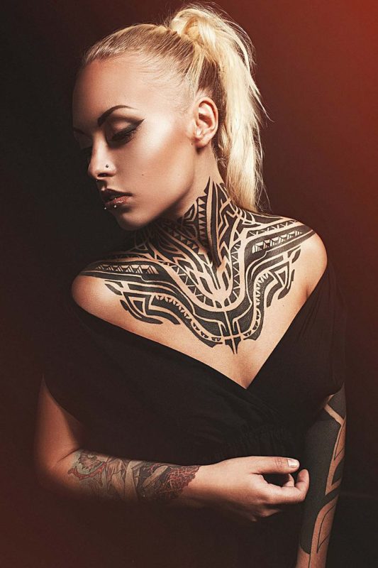 Stylish Tribal Tattoo On Neck