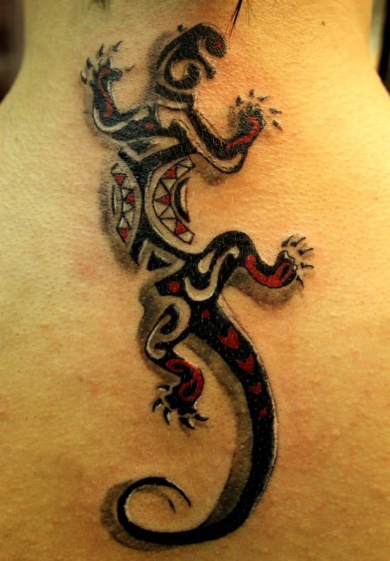 Sweet Lizard Neck Tattoo