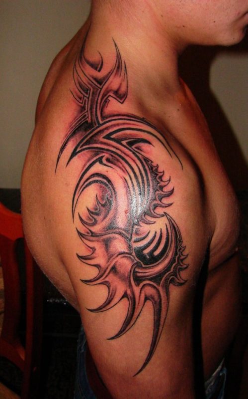 Tribal Hawaiian Tattoo On Neck