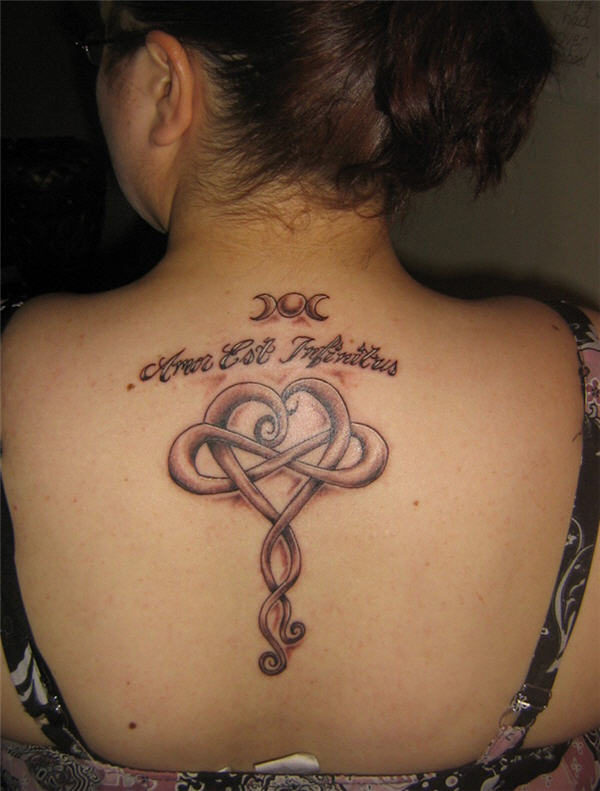 Wonderful Celtic Knot Tattoo On Neck